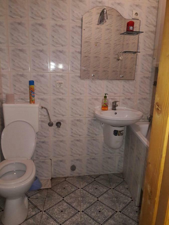 Квартира Між Вокзалом І Центром Lviv Kültér fotó